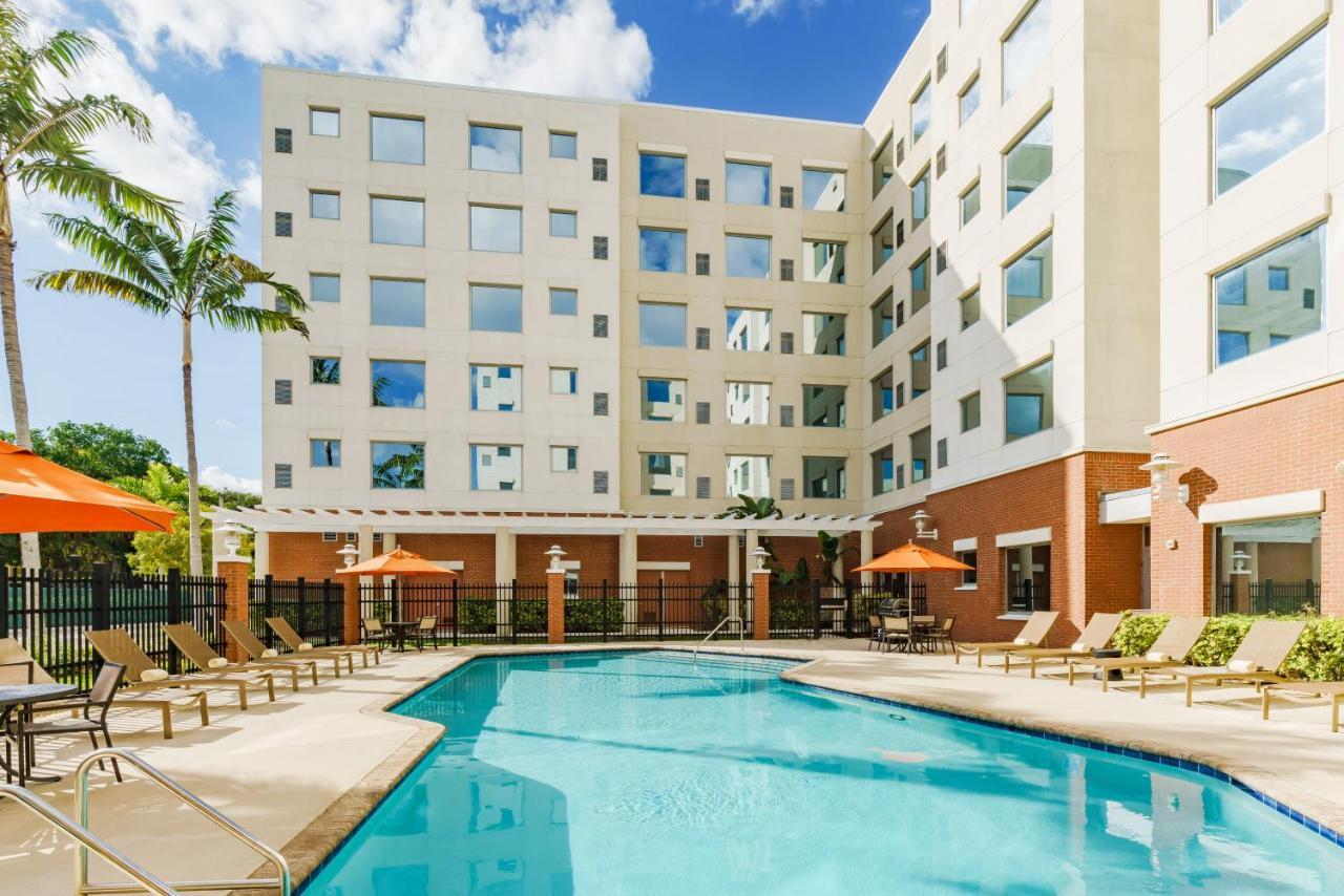 Hyatt House Fort Lauderdale Airport/Cruise Port Hotel Dania Beach Exterior photo