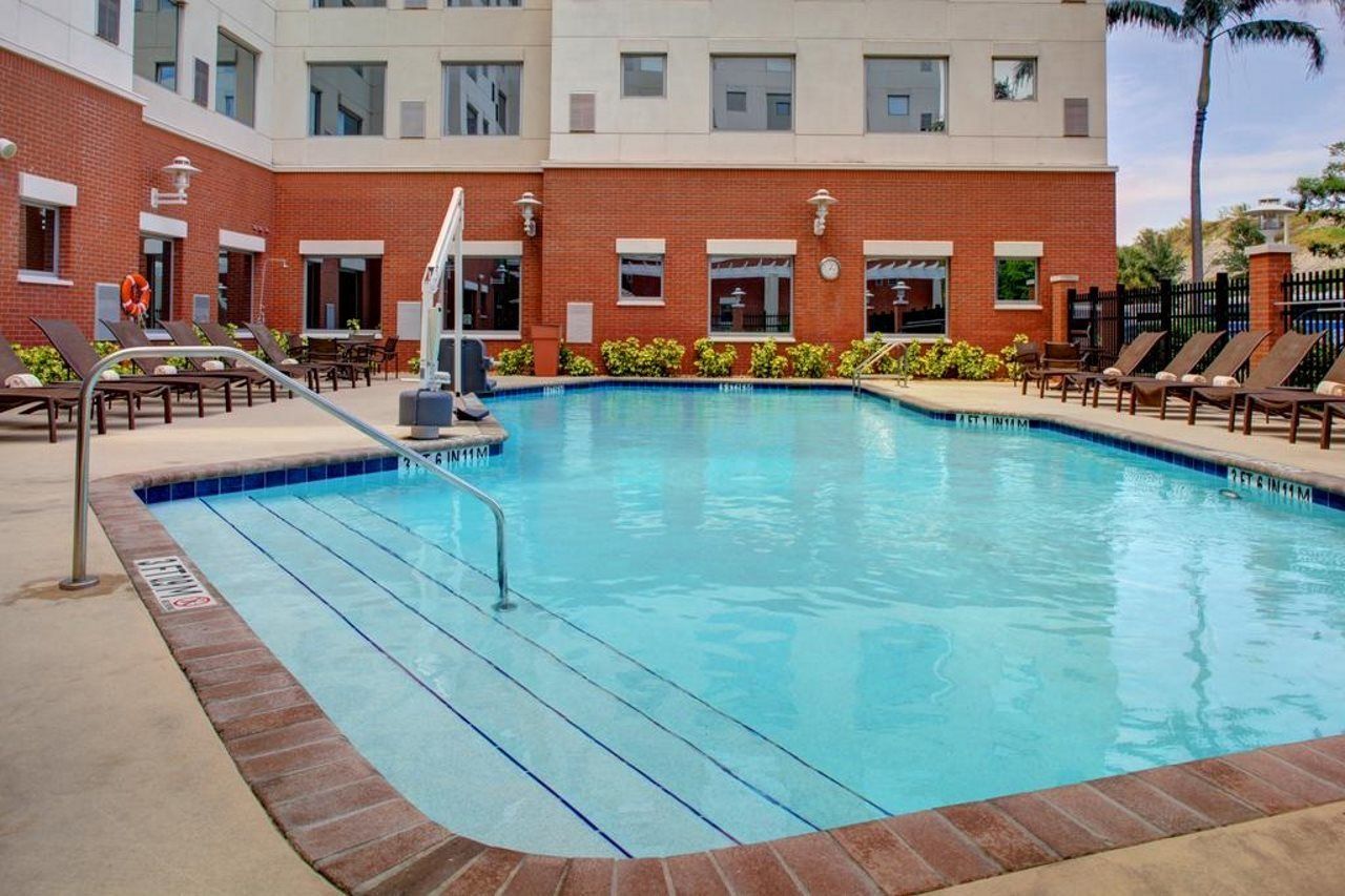 Hyatt House Fort Lauderdale Airport/Cruise Port Hotel Dania Beach Exterior photo